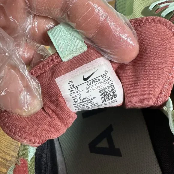 Nike Pegasus Trail 4 GORE-TEX Shoes Mens Size 13 Green Red Waterproof DJ7926-300 - Picture 8 of 8